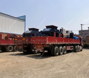 两台2PG1510液压对辊9I免费看片发往湖北襄阳