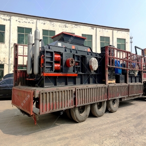 2PG1500x1000大型液压对辊9I免费看片发货 往云南昆明