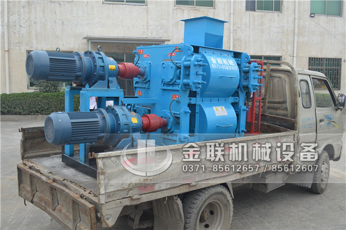 大型四辊制沙机可以处理不同硬度的物料吗？