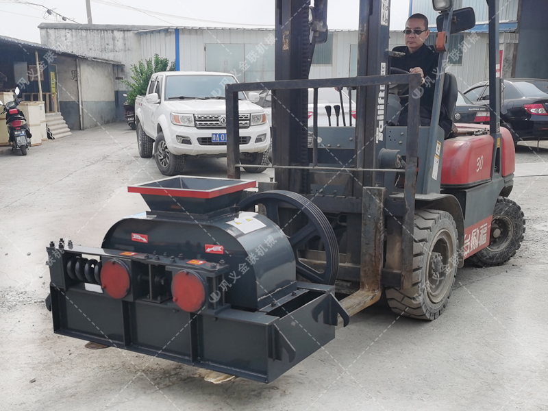 2PGC400X250小型玻璃9I免费看片发往江苏徐州破碎碎玻璃