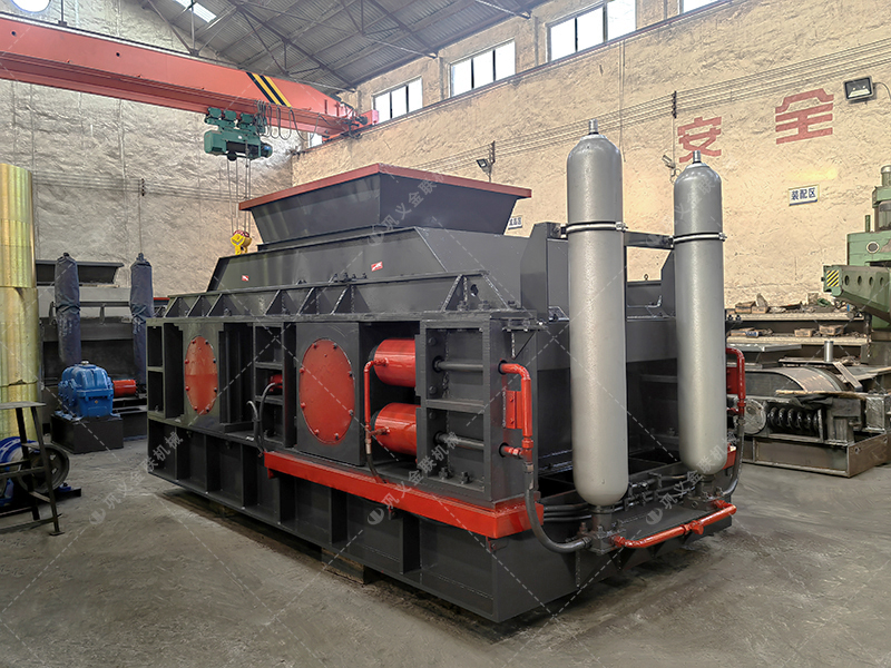 2PG1500x800直连式液压对辊9I免费看片发往新疆