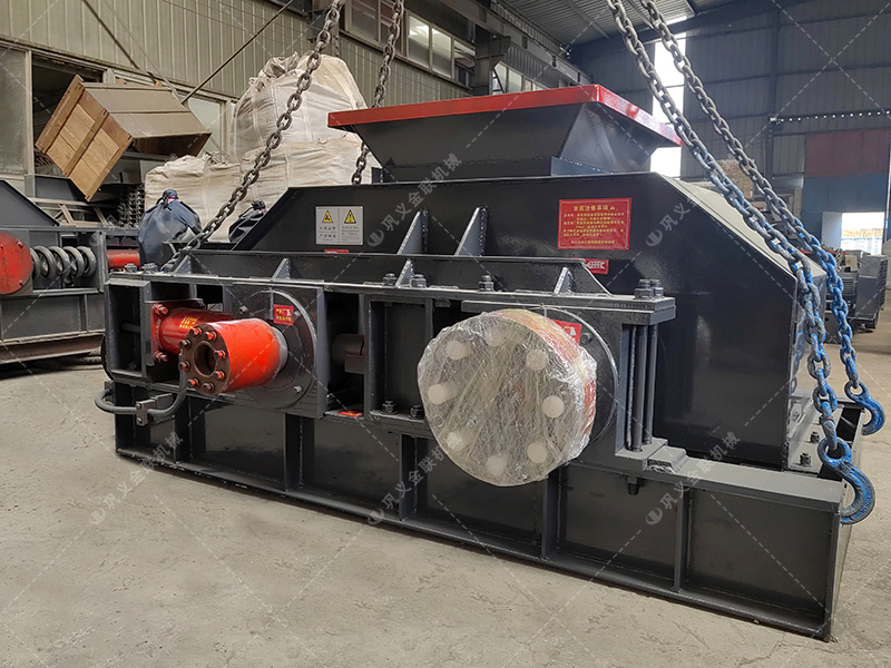 中型1000x700半自动液压对辊9I免费看片发货 破碎石料