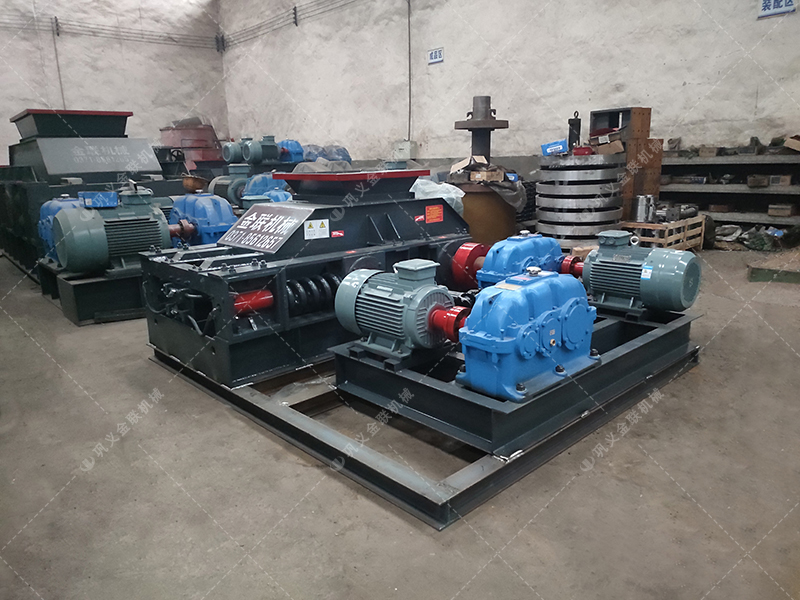 中小型直连式对辊9I免费看片发货两台 发往河南